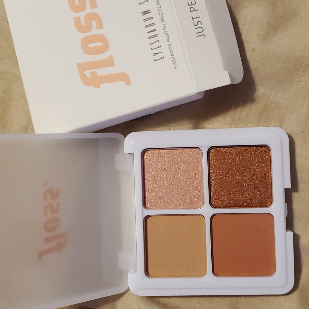 Floss eyeshadow squad